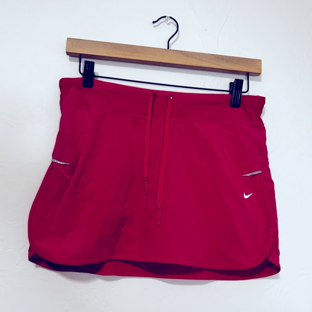 Nike dri fit athletic skirt with built in shorts skort hot pink size small